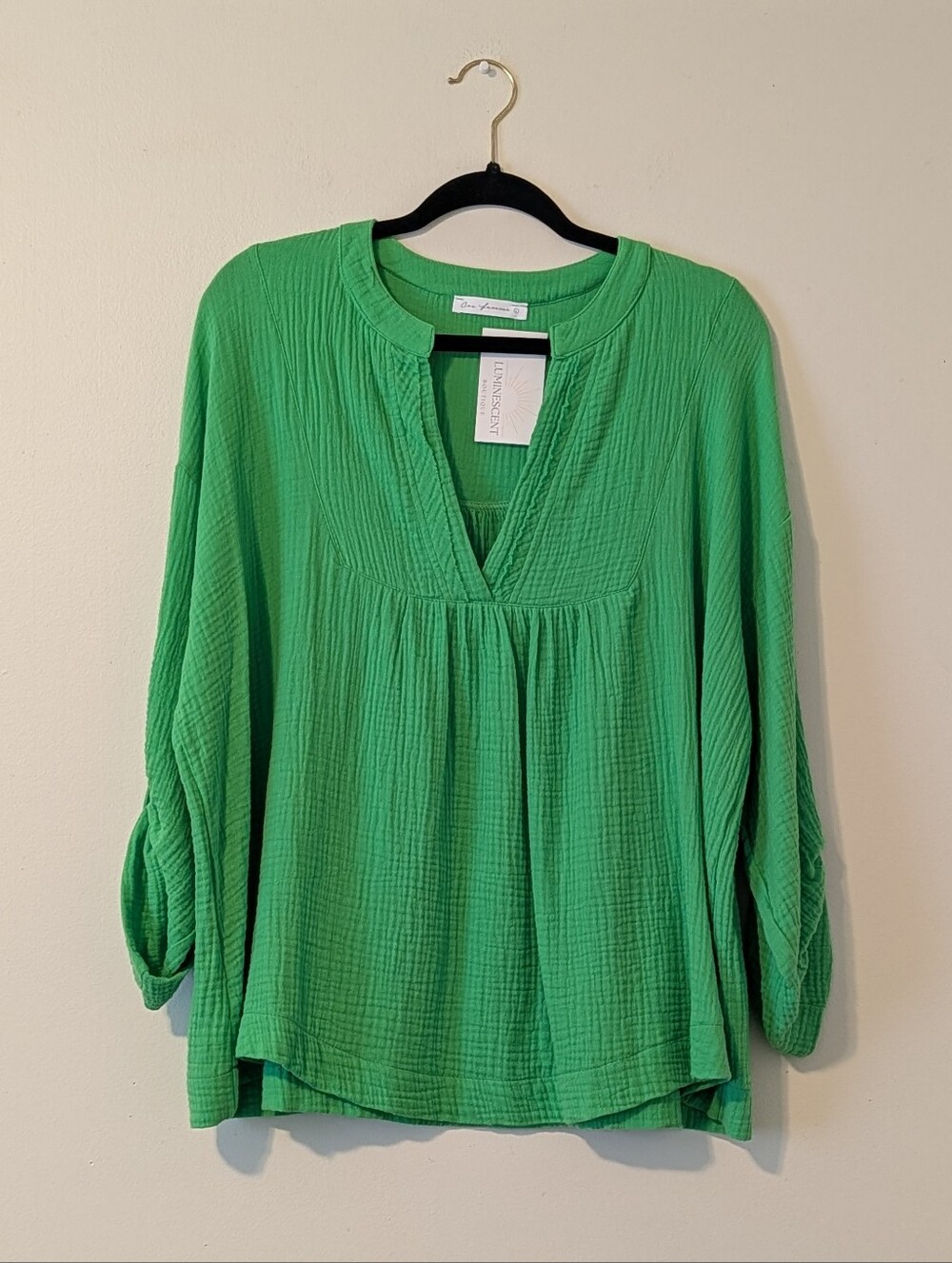 Ces Femme Bright Green Gauze Split-Neck‎ Tunic Top